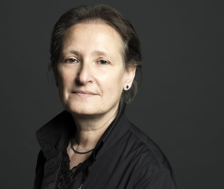 Zelfs in de erotische passages houdt Wanda Reisel haar
