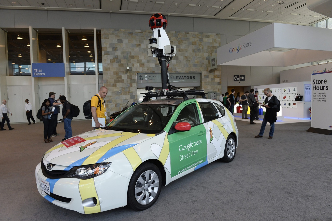 Un véhicule de Google Street View en 2016.