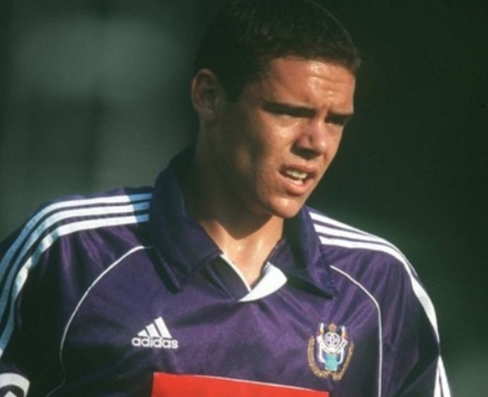 Soetaers in het shirt van Anderlecht. (1999)