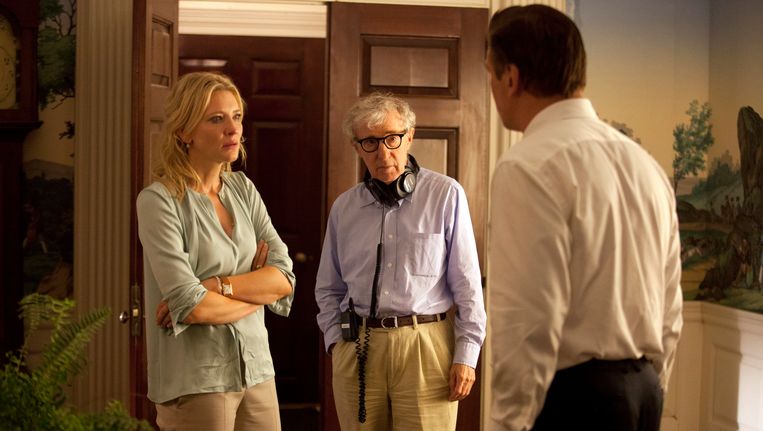Woody Allen regisseerde Cate Blanchett en Alec Baldwin in 'Blue Jasmine'. Beeld AP
