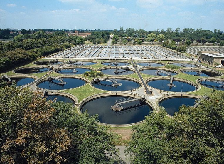 Een rioolwaterzuiveringsinstallatie.  Beeld EPA