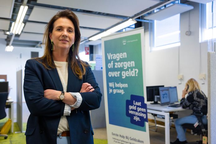 Laurette Fettig staat ruim een jaar aan het hoofd van het loket Eerste Hulp bij Geldzaken in Den Bosch.