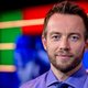 Wauw! NOS-presentator Henry Schut toont afgetraind lijf