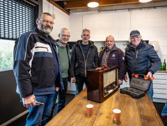 Is je waterkoker, radio of koffiezetapparaat kaduuk? Die krijgt een tweede kans in het Tubbergse repaircafé