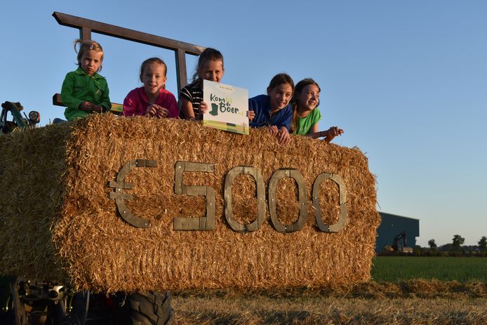 Meer boerderijlessen voor Flevolandse kinderen door donatie van 5000 euro.