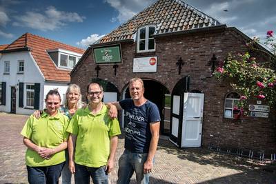 Geen werk meer door de sluiting van het theehuis in Maasbommel