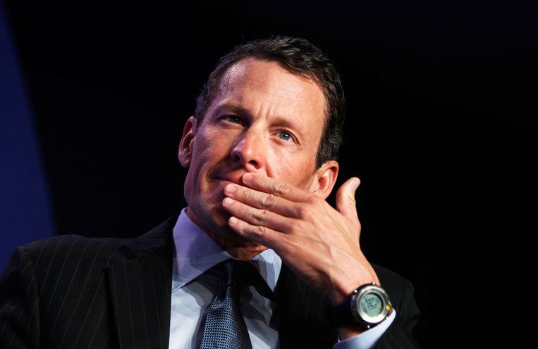 Lance Armstrong is als gast uitgenodigd voor de Ronde van Vlaanderen. Beeld Photo News