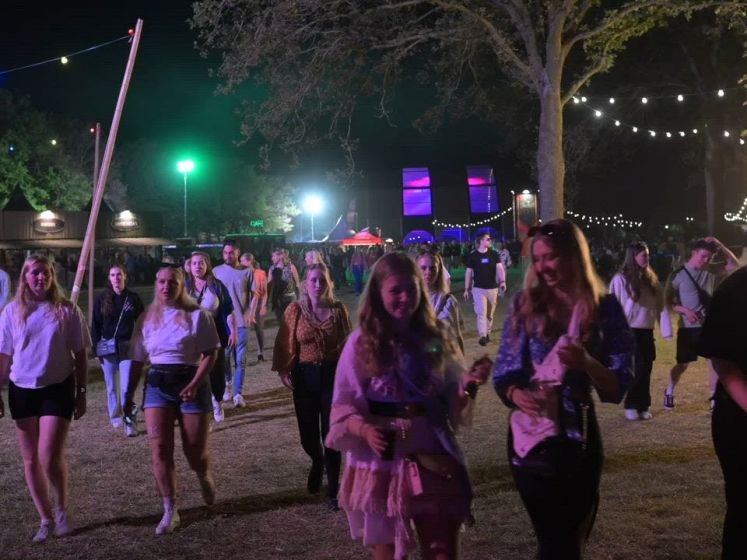 Duizenden bezoekers genieten van muziek bij Freshtival