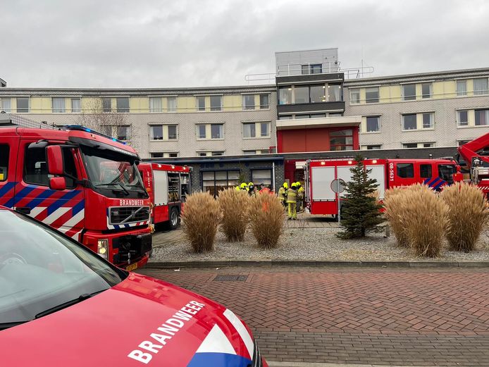 Dode bij brand in bejaardentehuis Zaltbommel, bewoners geëvacueerd