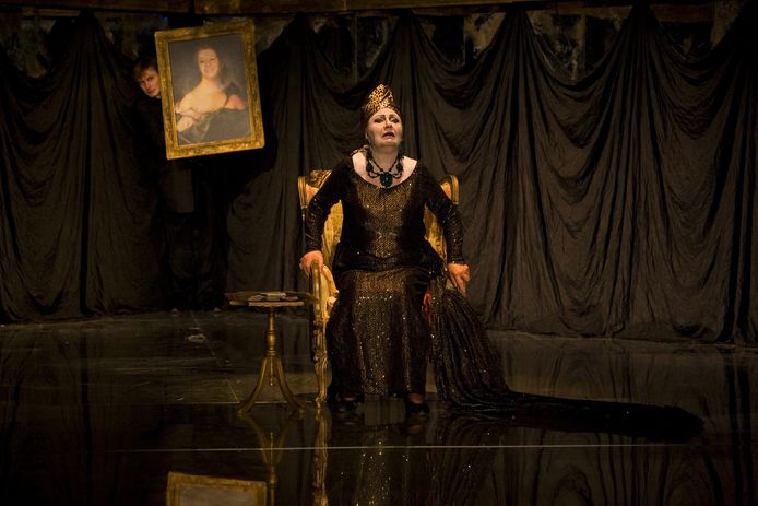 Rita Gorr in haar laatste rol van Gravin in de opera Pikovaya Dama van Pjotr. I. Tsjaikovski in Gent in 2007. Gorr werd geboren in Klein Rusland en krijgt nu misschien ook een straatnaam in haar geboortedorp.