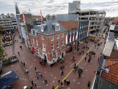 Keurig afstand houden op zaterdagse winkelmiddag in Eindhoven