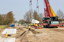 Plaatsing fietstunnel aan de Stokkelen tussen Bergeijk en Eersel.