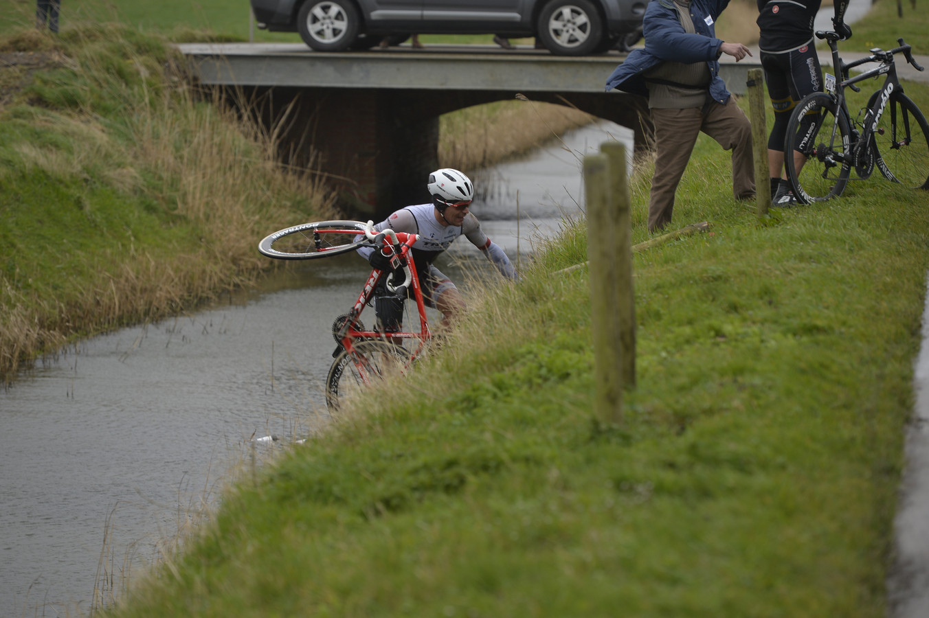 “Gert Steegmans, een vent van meer dan 80 kilo, met twee wielen van de