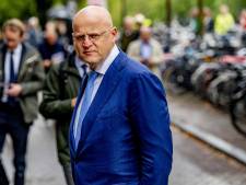 Leger sluit wegen Den Haag af om boeren bij Binnenhof weg te houden