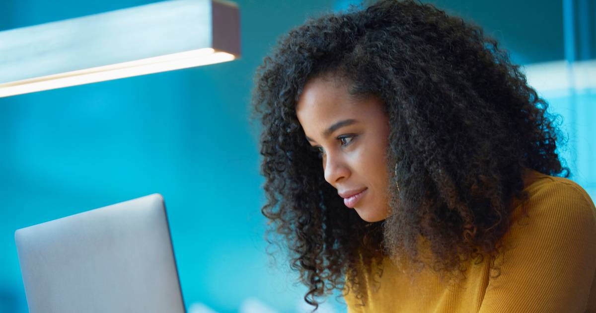 Vier tips om het meeste uit LinkedIn te halen: ‘Vul altijd een functie in, ook als je nu werkloos bent’