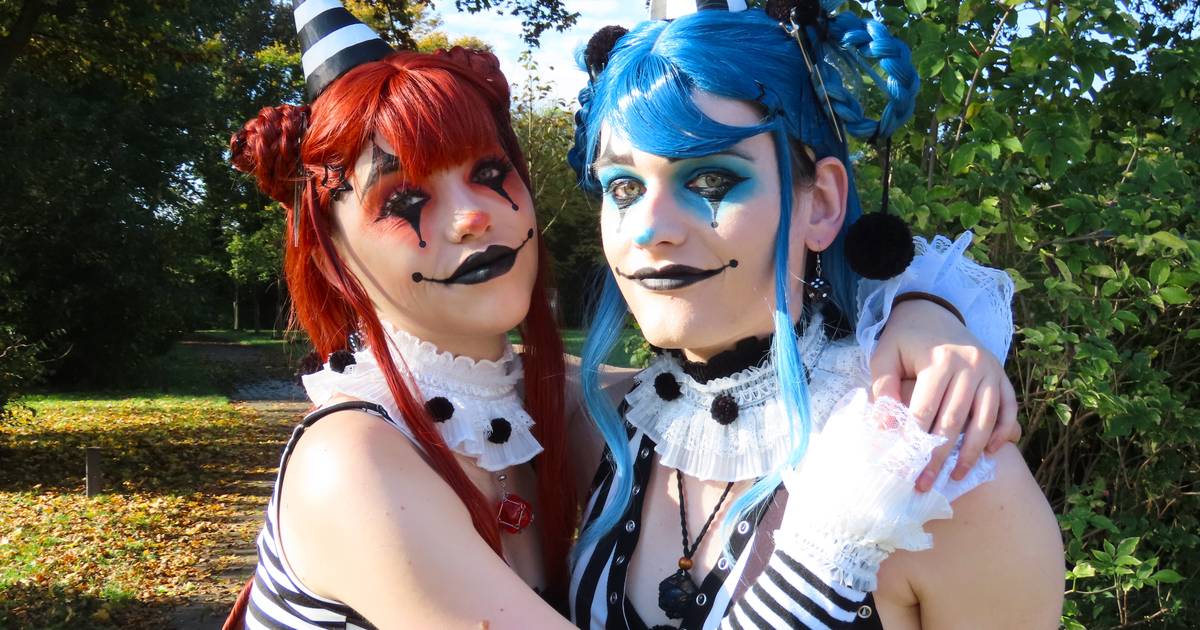 Toneelvereniging Durvuttis uit Dreumel speelt drie keer het blijspel ‘Wij vertrekken’