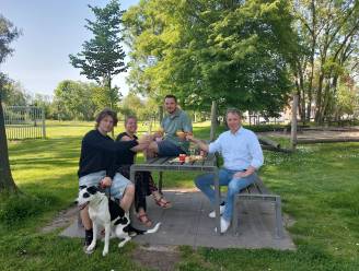 Familiebivak maakt plaats voor festival Café Congé: “Drankjes, hapjes en animatie in het Kaandelpark”