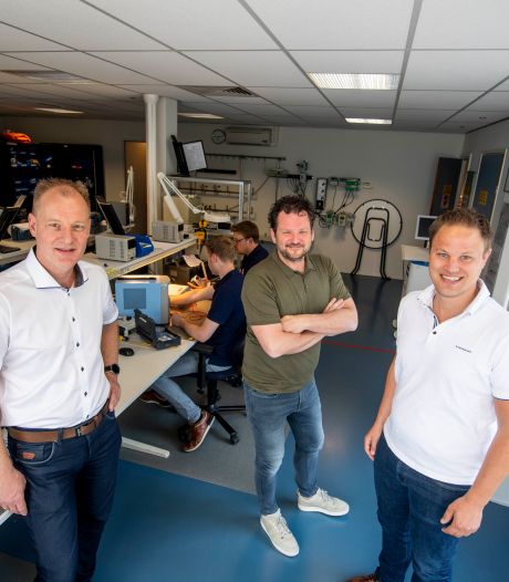 Bedrijf Logic Medical blijft Twents, want drie personeelsleden ‘nemen de tent gewoon over’