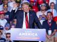 Donald Trump hué par ses supporters pour avoir recommandé le vaccin
