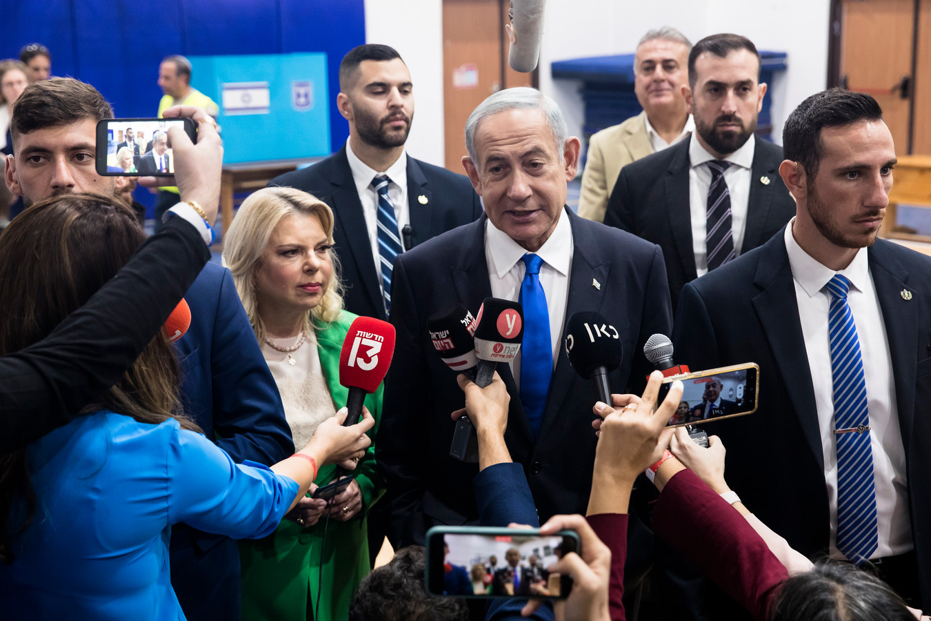 Alleen met steun van extreemrechts kan