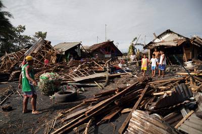Minstens één dode na doortocht tyfoon op Filipijnen