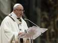 Paus noemt kindermisbruik "een van de laagste misdaden"