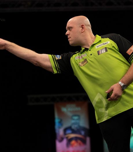 Van Gerwen weer niet langs Whitlock, stuntende De Zwaan en Van Duijvenbode wel door in Boedapest