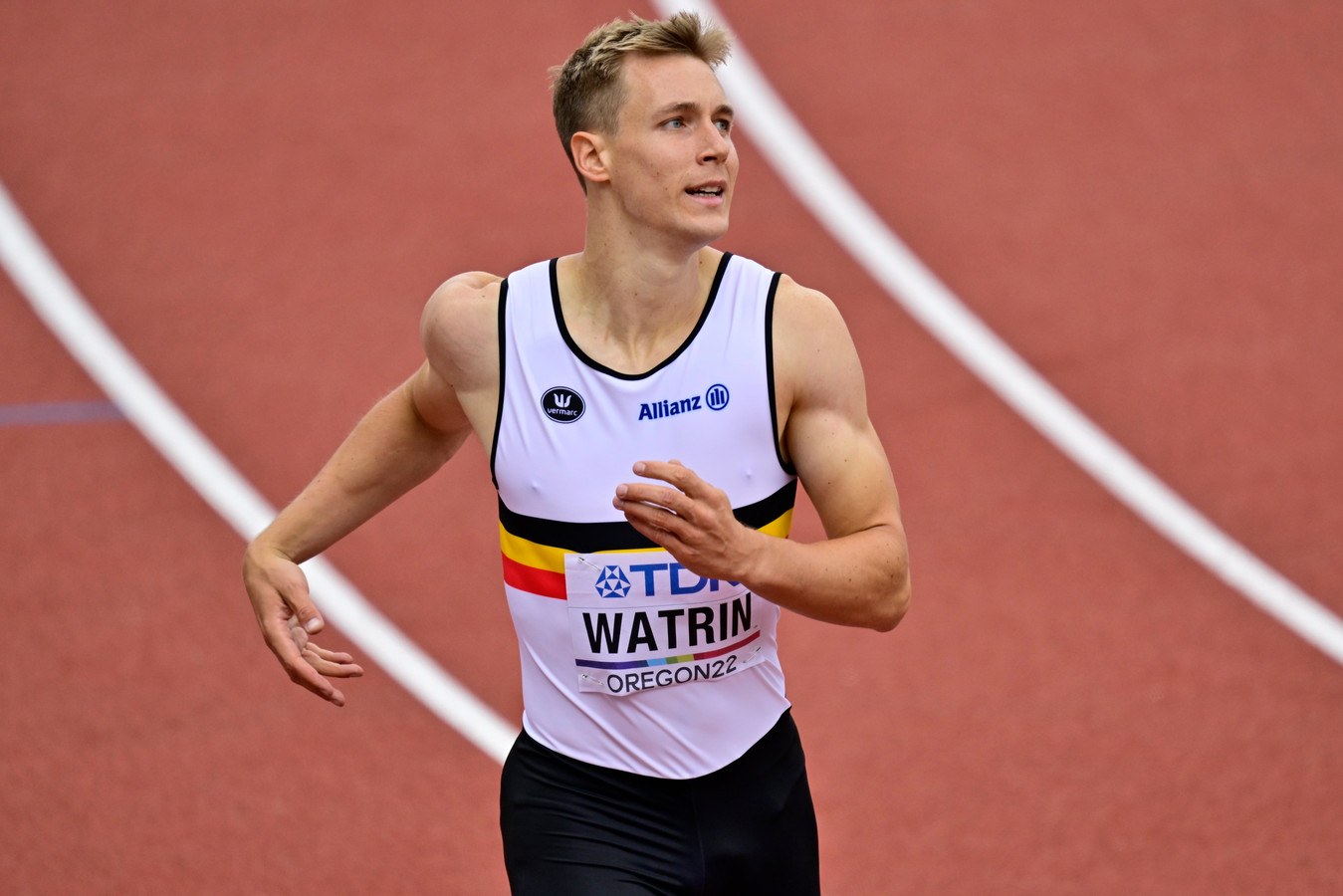 Julien Watrin stoot door naar halve finales 400m horden “Blij dat ik