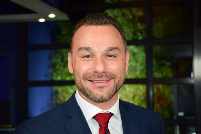 vraagt geen ontslag van veroordeelde partijgenoot JeanCharles