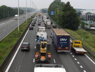 Ongeval op E40 ter hoogte van Sterrebeek richting Brussel: één rijstrook versperd