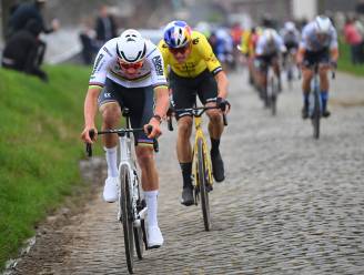 Hun ‘road to De Ronde’ loopt totaal verschillend: waarom Van Aert rust wanneer Van der Poel koerst, en omgekeerd