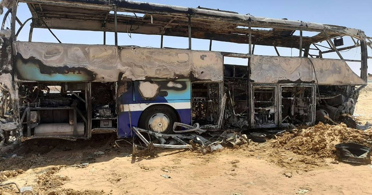 Opnieuw zwaar busongeluk Egypte: minstens tien doden, waaronder vijf toeristen.