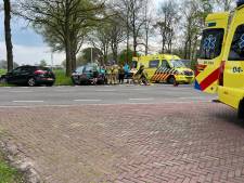 Meerdere gewonden bij aanrijding in buitengebied Hellendoorn