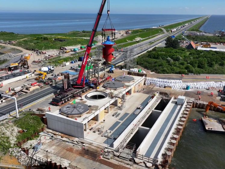 Zo bouwt Rijkswaterstaat een nieuw gemaal op de Afsluitdijk