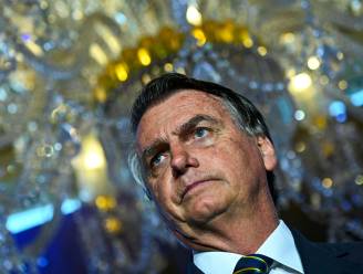 L’ex-président brésilien Bolsonaro hospitalisé