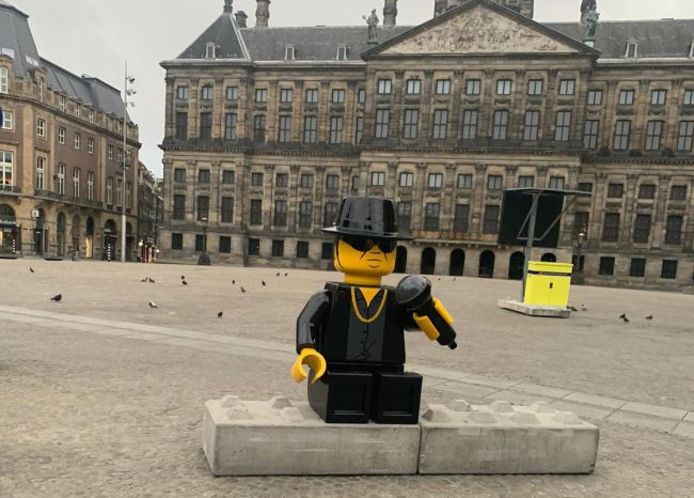 De Lego-versie van André Hazes op de Dam.