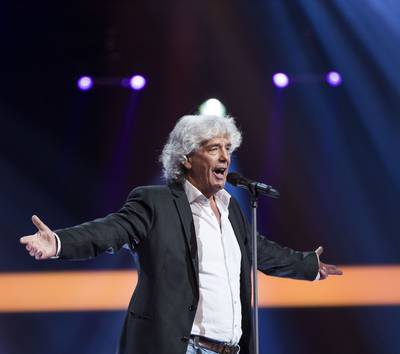 Peter Savary overtuigt Geer & Goor en is door bij The Voice Senior
