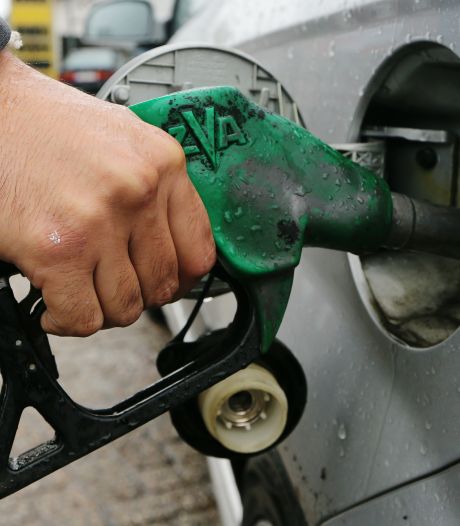Benzineprijs daalt: hier tank je op de Brabantse Wal het goedkoopst