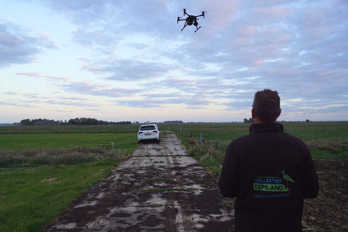 Met drones worden de nesten opgespoord.