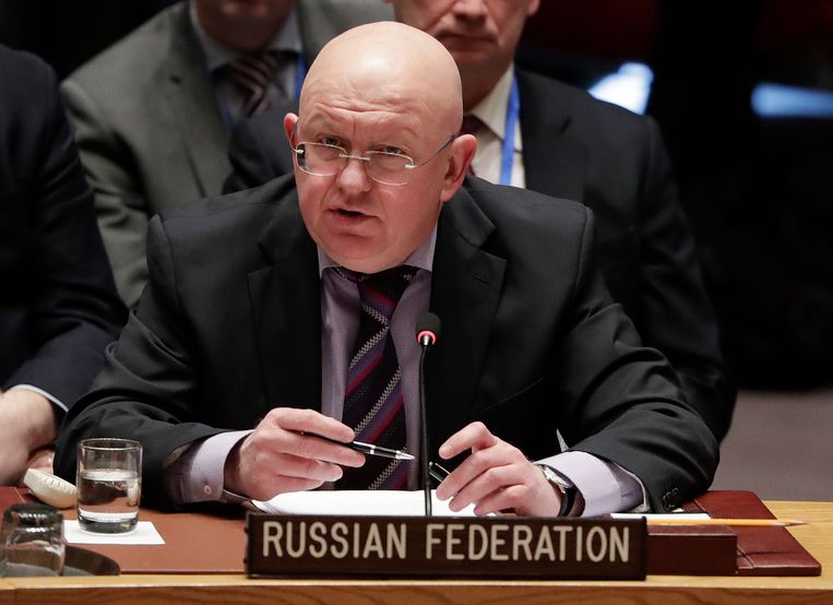 Russisch VN-ambassadeur Vasily Nebenzja. Beeld AP