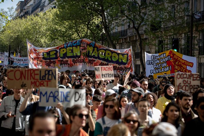 Beelden van de manifestatie in Parijs.