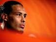 Virgil van Dijk haalt uit naar journalist vanwege anti-Van Gaal-verhaal: ‘Schaam je!’