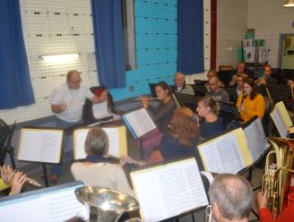 Muziekmaatschappij Sint Cecilia Welle sluit werkjaar af met naamsfeest