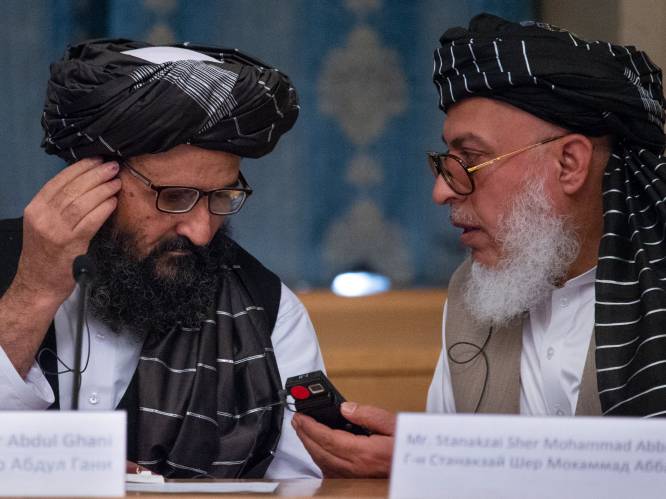 Taliban roepen Biden op zich te houden aan Trump-deal over terugtrekking troepen