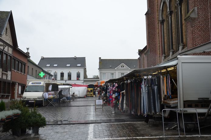 De markt op het Sint-Goriksplein in Haaltert.