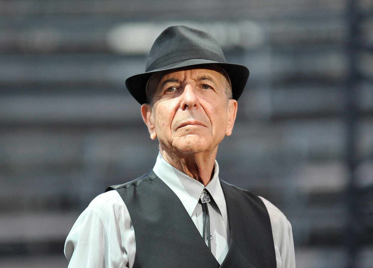 Leonard Cohen in Nîmes, Frankrijk, in augustus 2009.  Beeld EPA