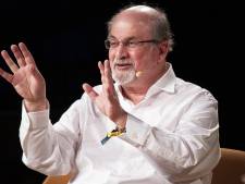 Verdachte van aanslag op Salman Rushdie is verrast dat de auteur na messteken nog leeft