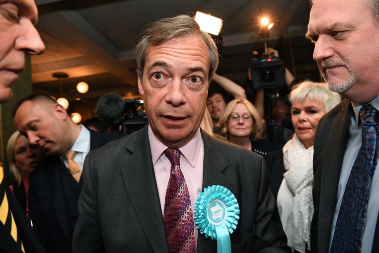 Nigel Farage positioneert zich als de redder voor de verongelijkte Britse kiezer Beeld EPA