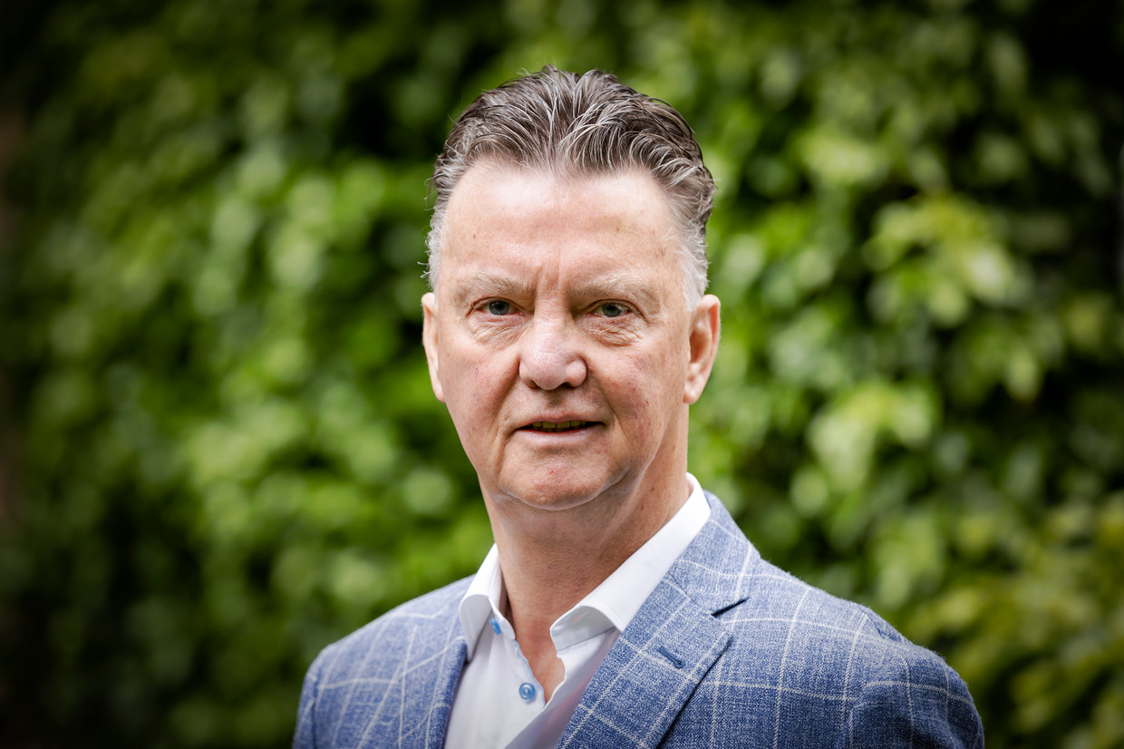 Louis van Gaal zal een contract voor anderhalf jaar tekenen bij de KNVB.  Beeld ANP