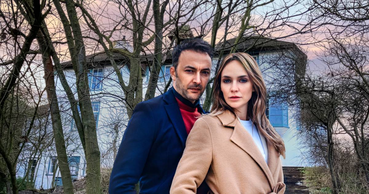 Trailer Faithfully Yours met Elise Schaap